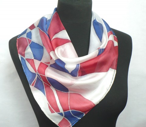 Červená, modrá, bílá.Hedvábný šátek hedvábí malovaný šátek malba na hedvábí hedvábný šátek dárek pro ženu 