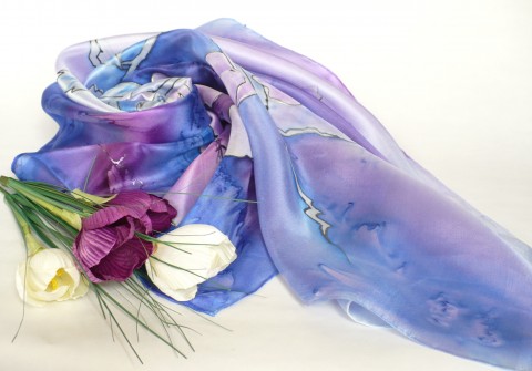 Hedvábný šátek modro-fialový. modrá fialová šátek malba na hedvábí hedvábný šátek dárek pro ženu 