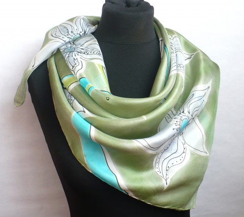 Hedvábný šátek Verde. zelený šátek malba na hedvábí hedvábný šátek dárek pro ženu 