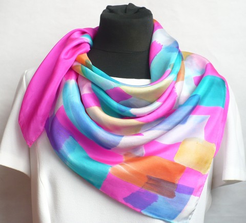 Luxusní hedvábný šátek Summer. růžový veselý šátek pestrobarevný malba na hedvábí hedvábný šátek dárek pro ženu 
