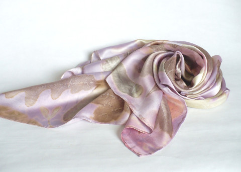 Luxusní šátek Ekoprint 61. šátek hedvábný šátek dárek pro ženu botanický tisk eco-print 