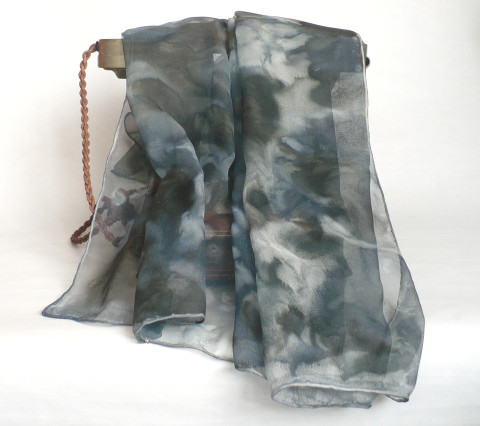 Šátek Black Chiffon. šátek černý malba na hedvábí hedvábný šátek šedý šátek dárek pro ženu 