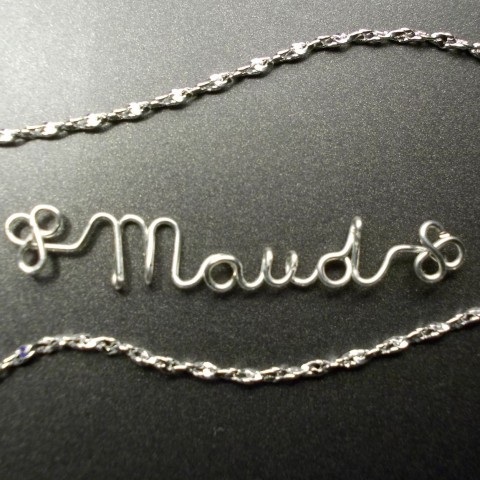 Přívěsek se jménem - Maud přívěsek jmenovka wire-names maud maulde mahaldt maudy maudička maudina maudinka maude maudie maudka 