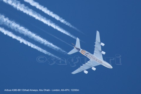 A380 Etihad Airways vo výške 12200m letadlo airbus a380 etihad 