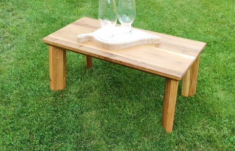 Dřevěný stolek dubový dřevěný luxusní masiv stojan židle 