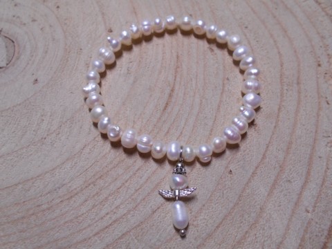 Náramek z říčních perel - Andílek náramek z říčních perel -------- lehoučký barva perliček : bílá n 