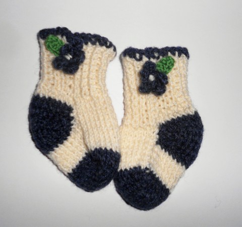 Ponožky na malé nožky ponožky ručně pletené ponožtičky 