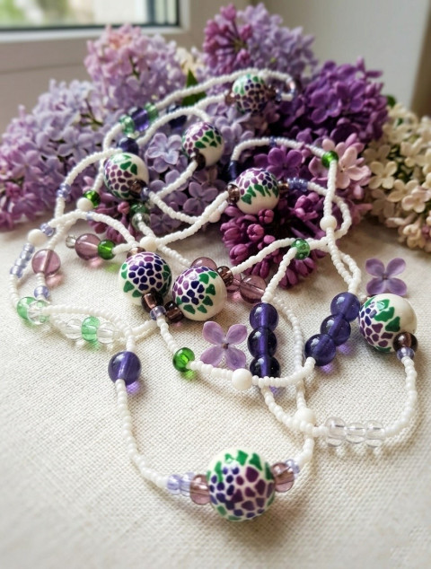 Violet dream náhrdelník fialové ručně malované korále korále korálky malované korále korálkový romantické korále něžné korále violet dream originální korále autorské korále 