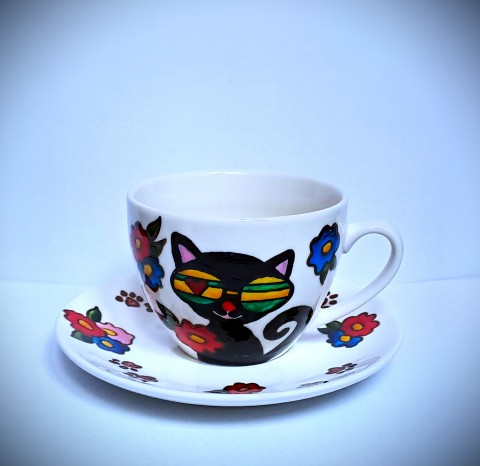 Černé kočky nosí štěstí hrnek čaj kočka káva veselý hrníček štěstí kytičkový na kávičku šálek okatý černá kočka s podšálkem malovaný hrníček ručně malovaný porcelán malovaný hrnek malovaný porcelán zk originální hrnek autorský hrnek 