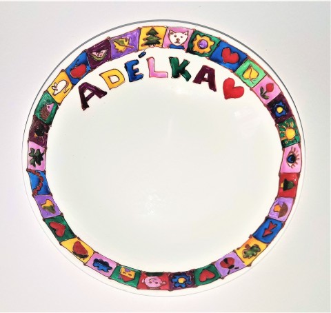 Polévka pro Adélku :-) talíř dětský veselý obrázkový pro děti ručně malovaný se jménem na polévku malovaný porcelán malovaný talíř zk hluboký talíř talíř na polévku pro adélku adélka 