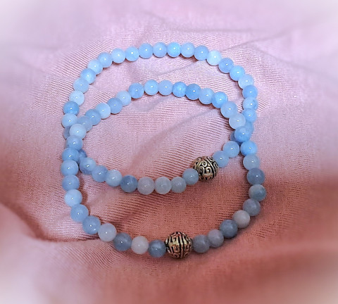 Aqua - minerální náramek náramek nebe minerál jemný aqua akvamarín pružný náramek náramek z korálků korálkový náramek minerální náramek náramek na pružence světlounce modrý 