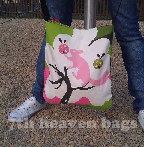 SIMPLE bag Veverka taška 