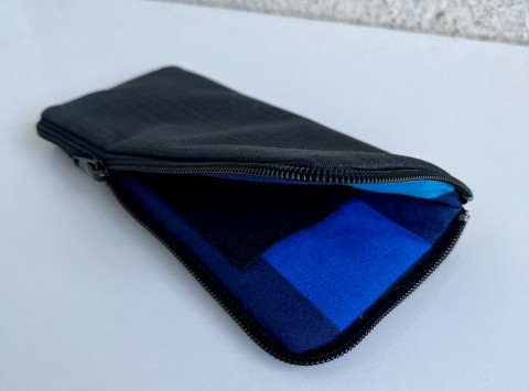 Pouzdro na mobil s vnitřní kapsou moderní obal praktický černá zip pouzdro mobil zapínání telefon mobilní smartphone dotykový futrál 