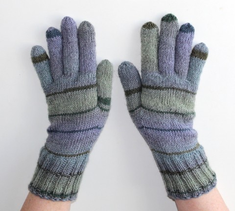 Rukavice pánské pletené prstové ručně modrá fialová pletené černá šedá zimní rukavice proužek pánské handmade prstové ivka 