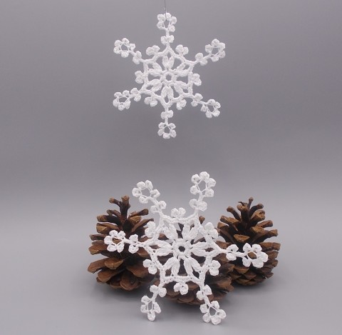 Háčkované ozdoby, vločka č. 20 dekorace ozdoby vánoce háčkovaná bavlna vánoční hvězda ozdoba háčkované hvězdička sněhová vločka snowflake na stromeček christmas zavěsit na stromek snowflakes 