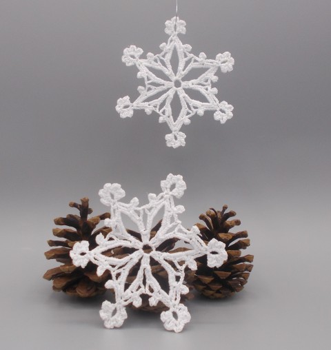 Háčkovaná vánoční vločka č. 25 dekorace ozdoby vánoce háčkovaná bavlna vánoční hvězda ozdoba háčkované hvězdička sněhová vločka snowflake na stromeček christmas zavěsit na stromek snowflakes 