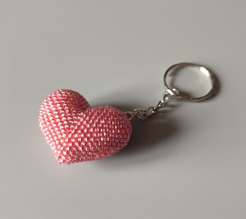 Přívěsek na klíče -  srdíčko srdce dárek korálky srdíčko srdíčka klíčenka valentýn z lásky na klíče z korálků 