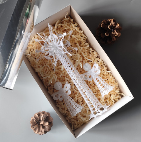 Dárková sada ozdob - 3 ks - č.4 dárek ozdoby vánoce dáreček vánoční ozdoba háčkované baňky výzdoba na stromeček baňka na stromek pod stromeček merry christmas v krabičce zabaleno pod stromek 