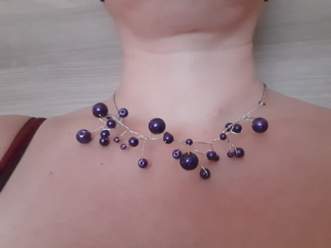 Náhrdelník z fialových perliček fialová perličky 