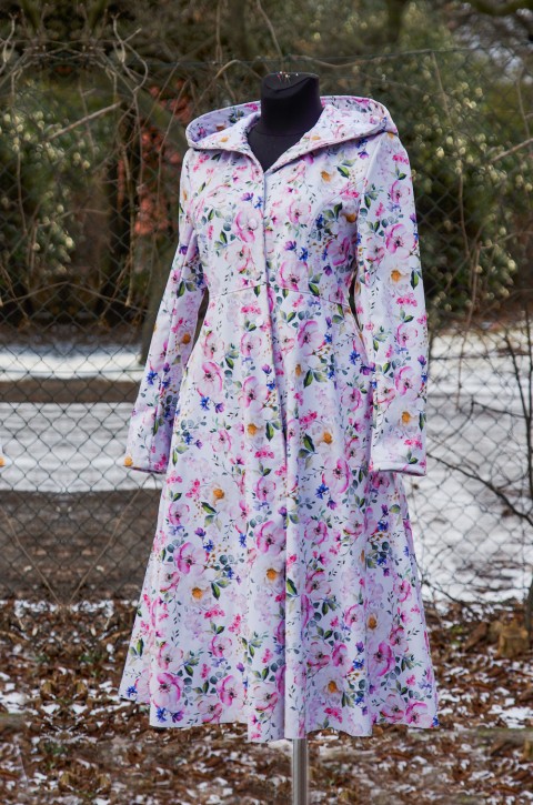 Softshellový kabátek Lety - tisk originální zima podzim jaro kabát kabátek jedinečný nevšední vypasovaný květinový motiv princesový střih 
