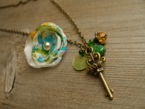 Klíč ke šěstí ...... SLEVA z 220,- zelená květina klíč jaro květ kytka dlouhý štěstí romantický třílístek 