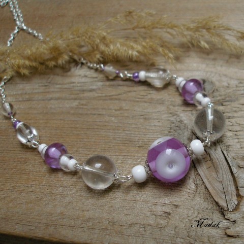Lilienn ......... náhrdelník fialová bílá vinutky řetízek lila originál skleněné 