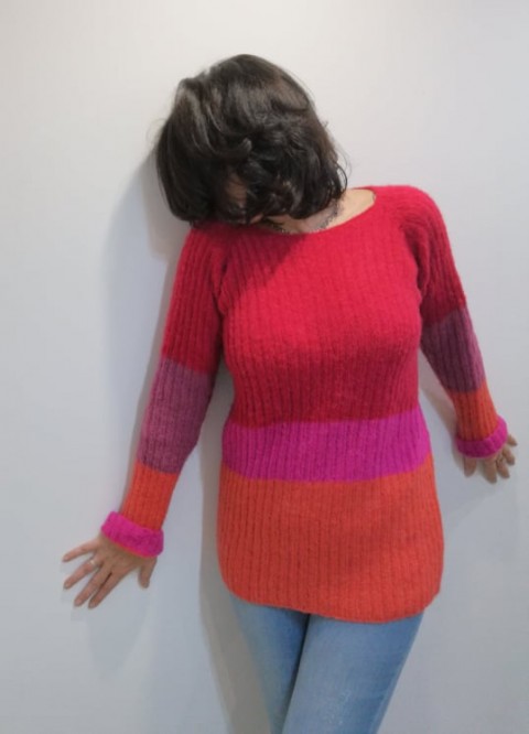 Svetr z alpaky dočervena pletený svetr alpaka 