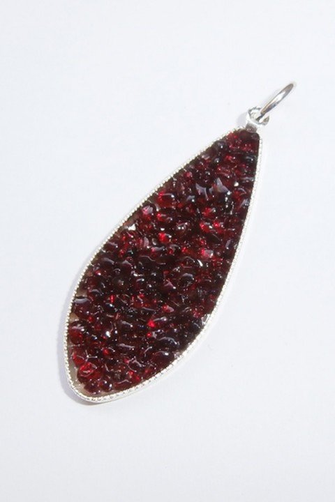 Granátový přívěsek hruška přívěsek polodrahokam ženy žena granát drahokam gemstone jewellery okrok garnet valetýn jewels 