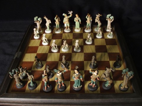 Šachové figury - lovecké malované cín hra šachy lovec myslivec cínové šachové figurky šach mat 