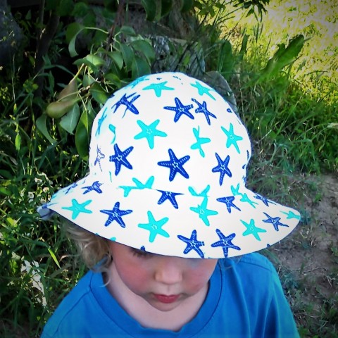 DĚTSKÝ KLOBOUČEK letní klobouk dětský srdíčka dítě léto kobouček 