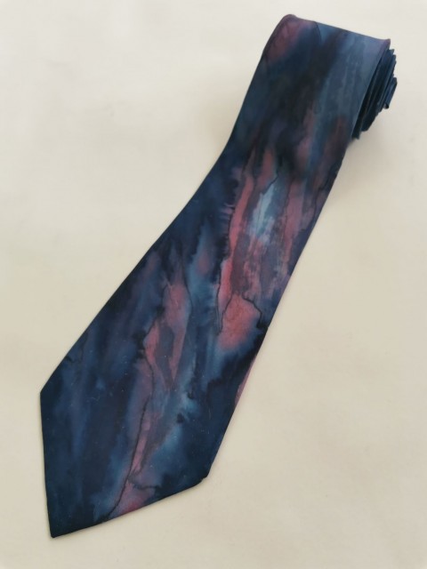 Kravata hedvábná Modrá je dobrá modrá kravata hedvábná abstrakce ručně malovaná 