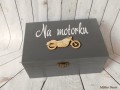 Dřevěná dárková krabička Na motorku