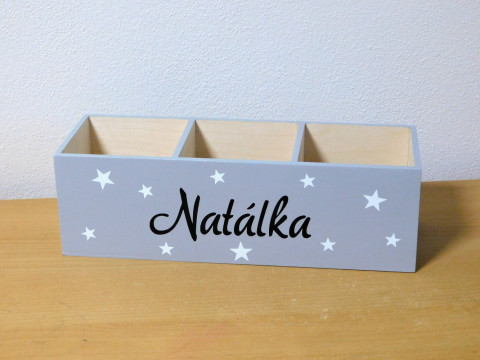 Dřevěný velký pastelkovník dřevo dřevěný dárek dětský hvězda dětské stojánek tužkovník stojan hvězdičky pro děti na pastelky na tužky na psací stůl pastelkovník se jménem 
