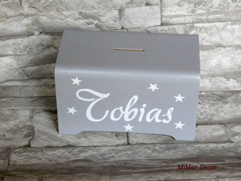 Otevírací pokladnička se jménem dřevo dřevěná dárek dětský hvězda dětské pokladnička kasička hvězdičky pro děti na psací stůl se jménem na penízky na korunky šetříme 