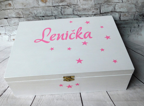 Úložný dřevěný box se jménem dřevo dřevěná dekorace dárek box bedýnka krabička truhla pro děti pro kluky bedna pro holky se jménem na poklady 