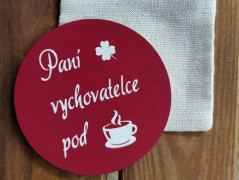 Dřevěná šperkovnice sponky, gumičky