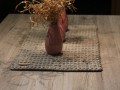 Háčkovaný běhoun na stůl