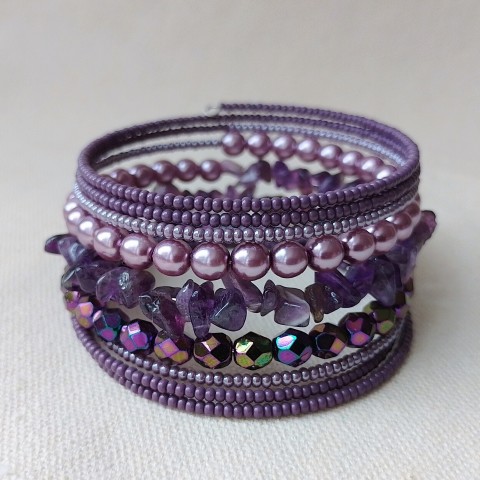 Náramek fialový s ametystem náramek korálky drát sklo žena ženské minerál ametyst broušené voskové perle diva 