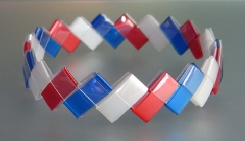 Náramek Námořník origami červená náramek modrá recyklace bílá plast hypoalergenní alergik pet láhve 