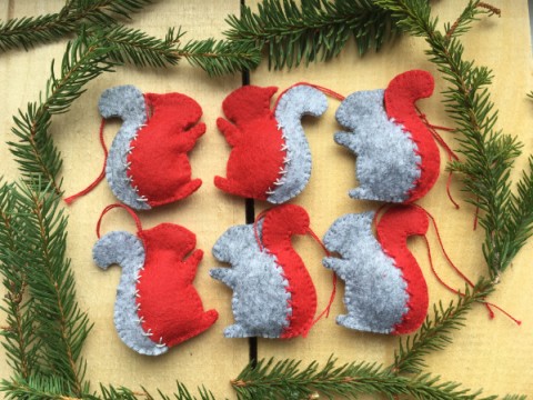 Závěsná vánoční ozdoba veverka 6ks červená dárek vánoce vánoční šedá ozdoba hvězdička vločka závěsná dekorace vánoční stromeček 