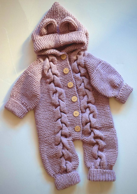 Staroružová kombinéza miminko 0-6m pro novorozence overal pro miminko kojenecké kombinézy kombinézy pro miminka staroružová kombinéza overal pro miminko kombin pletený overal pro mimin ručně pletená kombinéza pletená kombinéza oblečení pro novorozence 