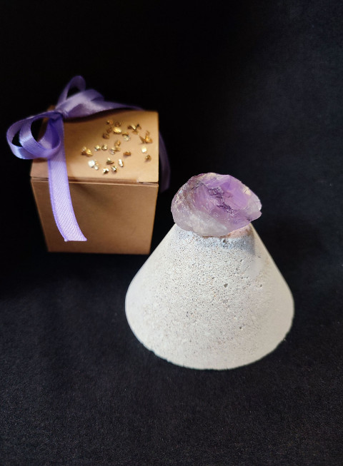 Kámen, ametyst pro ochranu talisman dárek fialová esoterika minerál víra kámen ochrany 