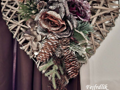 zimní věneček ,,soví okénko,,