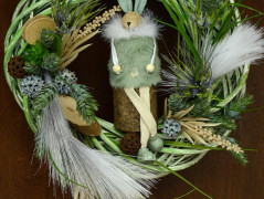 červené srdce s exotickou orchidejí