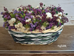 červené srdce s exotickou orchidejí