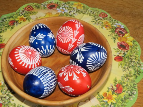 Velikonoční kraslice - tm.modré-čer velikonoce voskované vajíčka kraslice vajíčko skořápka svátky velikonoční kraslice výdutek vyfouklé vajíčko 