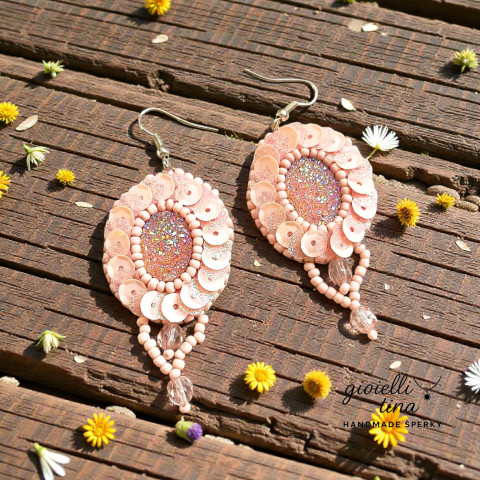 Náušnice růžový páv šperky korálky náušnice handmade 