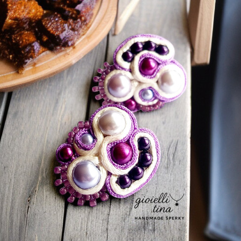 Náušnice Vinná Réva šperky korálky náušnice pecky bižuterie zajímavé hezké 