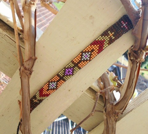 Tkaný korálkový náramek indiánský náramek letní barevný vzorovaný tkaný přátelství 