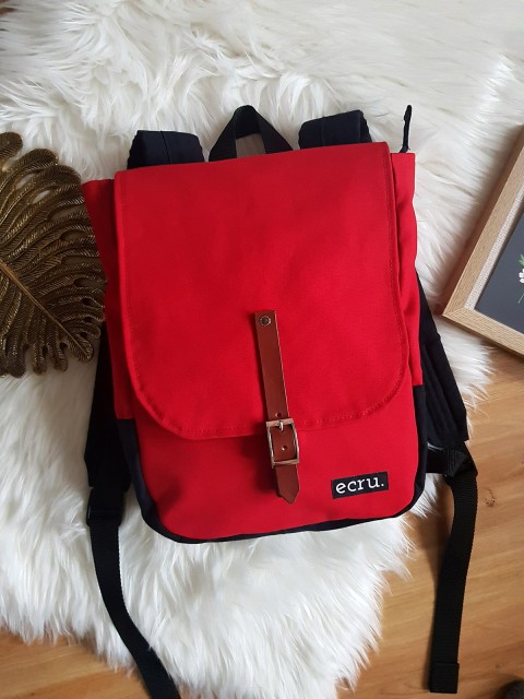 Batoh IRIS - červený dárek batůžek batoh městský do školy do města na záda ruxak 